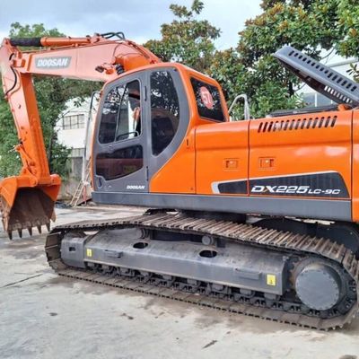 Подержанное гидравлическое кавальское оборудование ДОСАН DH225
