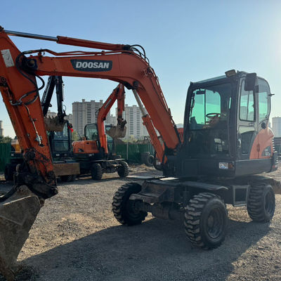 48 кВт Использованная экскаваторная машина DOOSAN Doosan DX60W Гидравлический экскаватор 5550 кг