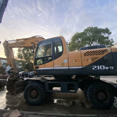Hyundai 210W-9 Использованный колесный экскаватор Hyundai строительная техника 20560kg