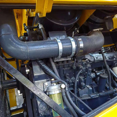 Тяжелый грузоподъемник Komatsu WA380 мощностью 146 кВт для сельскохозяйственных целей