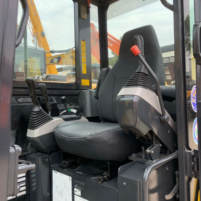 Рыбак использовал экскаватор Komatsu Pc56 Второй ручной экскаватор высокая эффективность работы