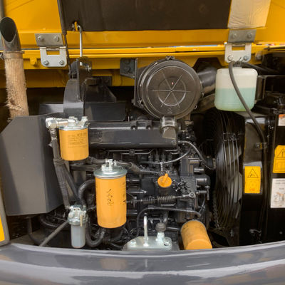 Рыбак использовал экскаватор Komatsu Pc56 Второй ручной экскаватор высокая эффективность работы