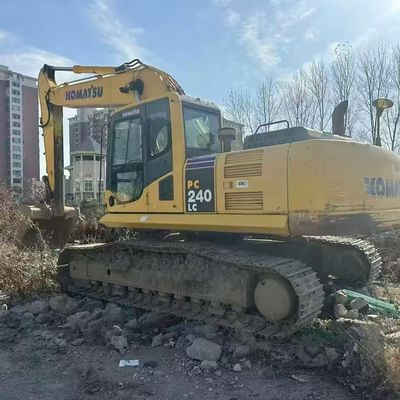 Тяжелая экскаваторная машина Komatsu PC240