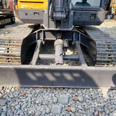 5790 кг Использованный экскаватор Volvo VOLVO EC60 Земляные машины 0,3 кубических метров