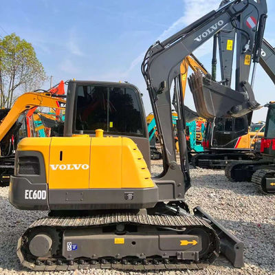5790 кг Использованный экскаватор Volvo VOLVO EC60 Земляные машины 0,3 кубических метров