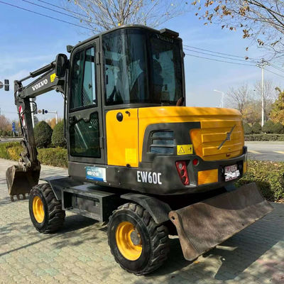 VOLCO EC60 Использованная экскаваторная машина многофункциональная полётная машина