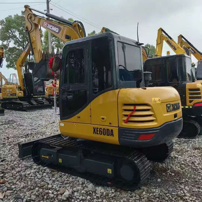 Использованный экскаватор XCMG XE60