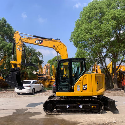 Экскаватор типа "Crawler" CAT307.5 Старый экскаватор "Caterpillar" с буфетом